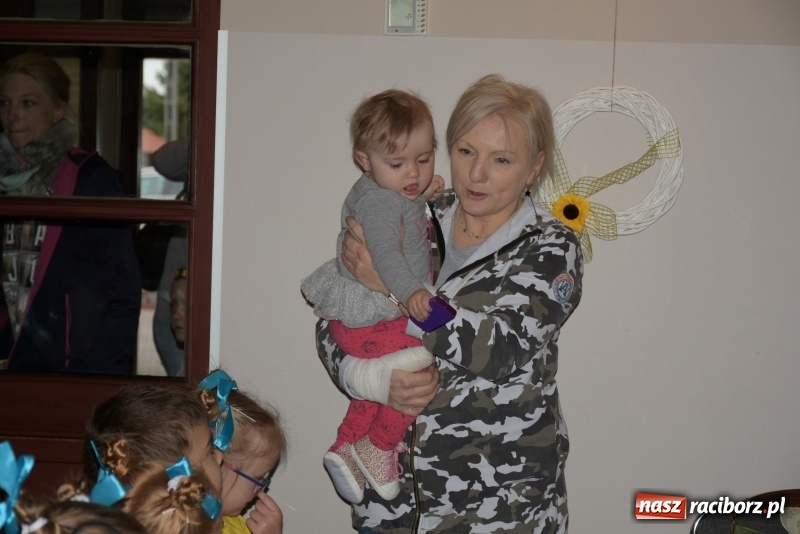 Zdjęcie w galerii na portalu naszraciborz.pl: Tańczę, śpiewam, recytuję. Tworkowski przegląd talentów  wiadomości z regionu