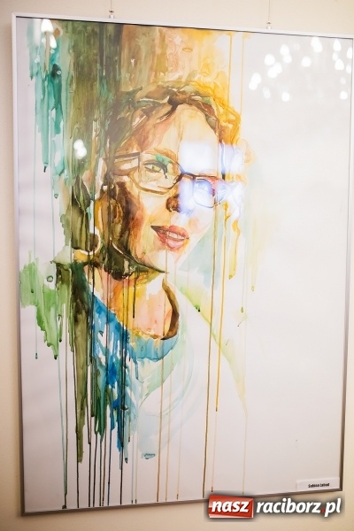 Zdjęcie w galerii na portalu naszraciborz.pl: Debiut. Wernisaż prac uczniów Liceum Plastycznego na Zamku Piastowskim wiadomości z regionu