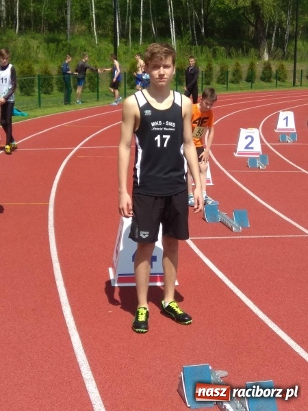 Zdjęcie w galerii na portalu naszraciborz.pl: Raciborscy lekkoatleci wkroczyli w sezon letni  wiadomości z regionu