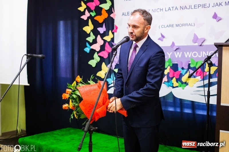 Zdjęcie w galerii na portalu naszraciborz.pl: Szkoła w Wojnowicach obchodzi 115-lecie powstania. Dziś jubilatka witała zacnych gości wiadomości z regionu