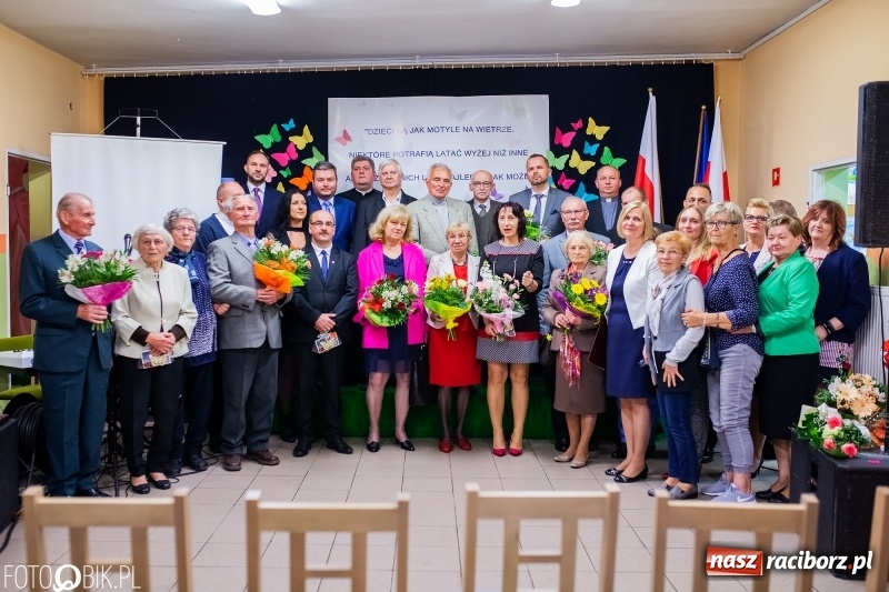 Zdjęcie w galerii na portalu naszraciborz.pl: Szkoła w Wojnowicach obchodzi 115-lecie powstania. Dziś jubilatka witała zacnych gości wiadomości z regionu
