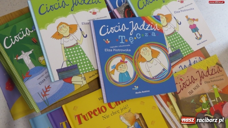 Zdjęcie w galerii na portalu naszraciborz.pl: Z Brazylii wprost do Raciborza. Autorka Tupcia Chrupcia w bibliotece wiadomości z regionu