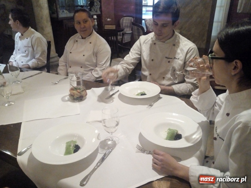 Zdjęcie w galerii na portalu naszraciborz.pl: Uczniowie CKZiU nr 1 praktykują u najlepszych  wiadomości z regionu