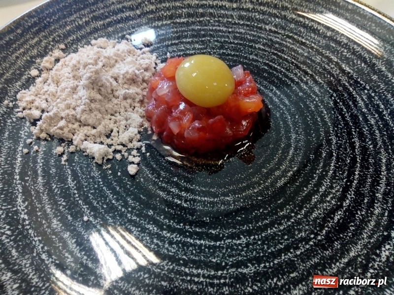 Zdjęcie w galerii na portalu naszraciborz.pl: Uczniowie CKZiU nr 1 praktykują u najlepszych  wiadomości z regionu