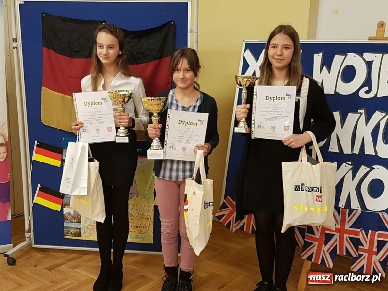 Zdjęcie w galerii na portalu naszraciborz.pl: Raciborzanie zwycięzcami wojewódzkich konkursów językowych w Szkole Podstawowej nr 18 wiadomości z regionu