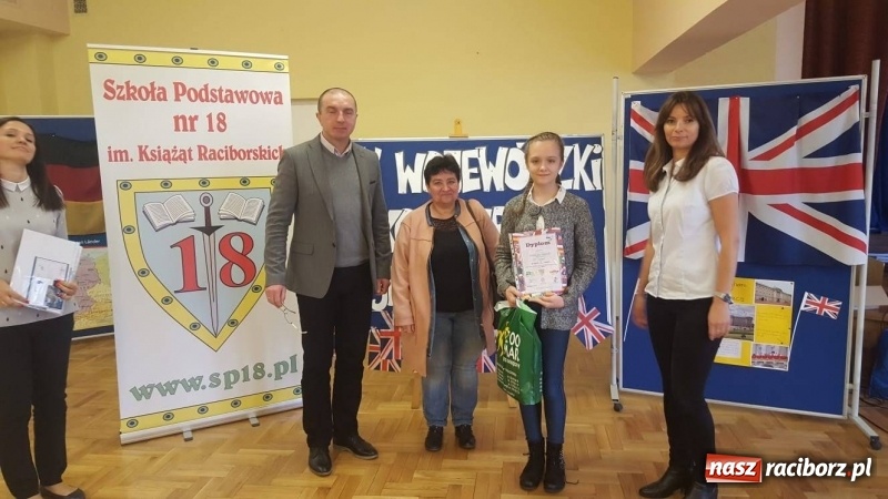 Zdjęcie w galerii na portalu naszraciborz.pl: Raciborzanie zwycięzcami wojewódzkich konkursów językowych w Szkole Podstawowej nr 18 wiadomości z regionu