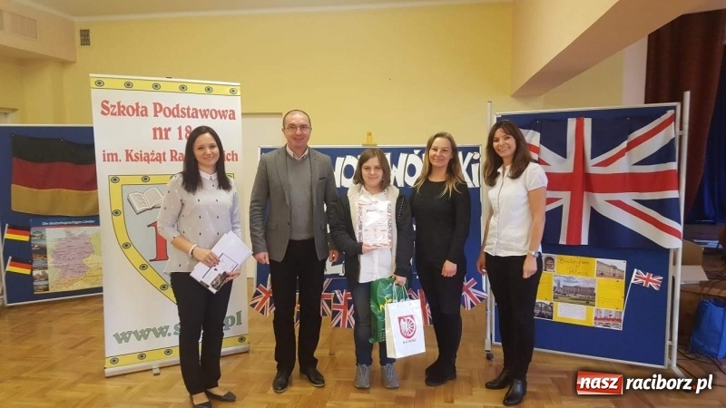 Zdjęcie w galerii na portalu naszraciborz.pl: Raciborzanie zwycięzcami wojewódzkich konkursów językowych w Szkole Podstawowej nr 18 wiadomości z regionu