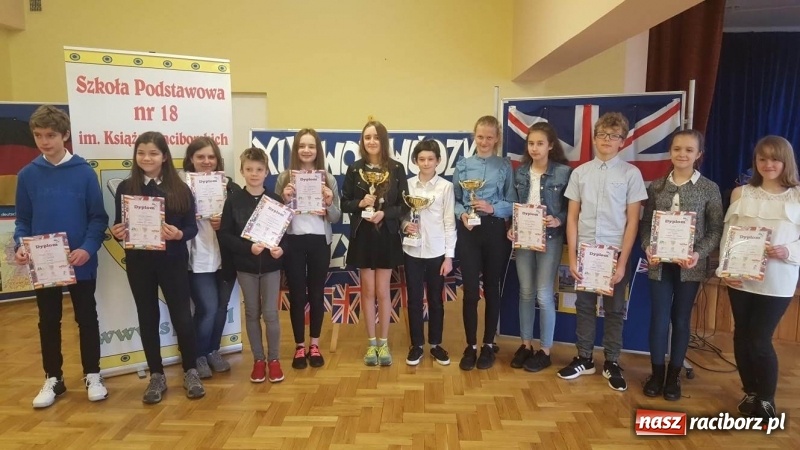 Zdjęcie w galerii na portalu naszraciborz.pl: Raciborzanie zwycięzcami wojewódzkich konkursów językowych w Szkole Podstawowej nr 18 wiadomości z regionu