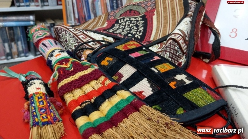 Zdjęcie w galerii na portalu naszraciborz.pl: Klub Przyjaciół Biblioteki na Ostrogu z wizytą w Armenii wiadomości z regionu