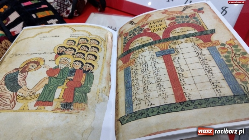 Zdjęcie w galerii na portalu naszraciborz.pl: Klub Przyjaciół Biblioteki na Ostrogu z wizytą w Armenii wiadomości z regionu