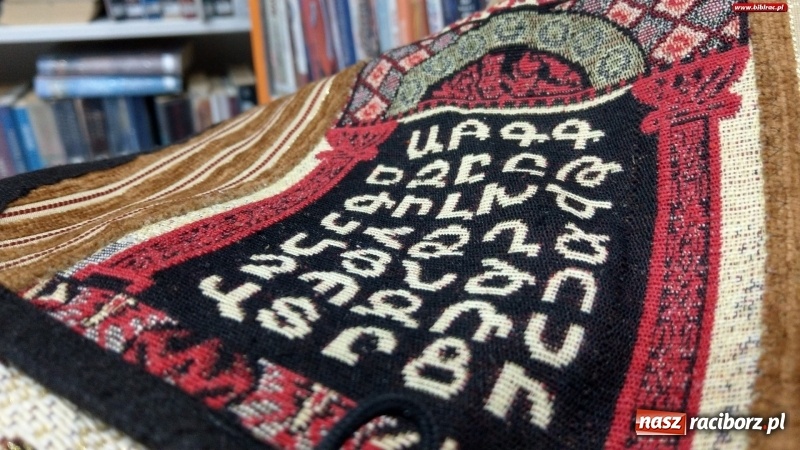 Zdjęcie w galerii na portalu naszraciborz.pl: Klub Przyjaciół Biblioteki na Ostrogu z wizytą w Armenii wiadomości z regionu