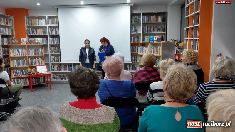 Zdjęcie w galerii na portalu naszraciborz.pl: Klub Przyjaciół Biblioteki na Ostrogu z wizytą w Armenii wiadomości z regionu