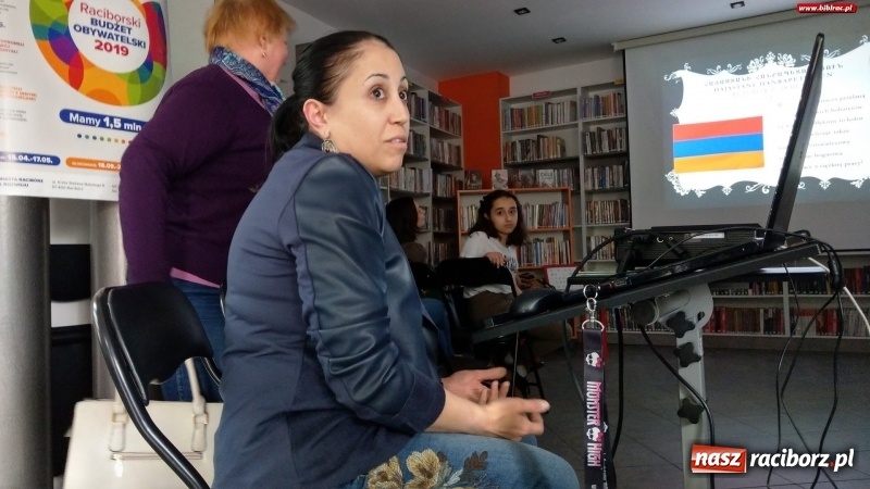 Zdjęcie w galerii na portalu naszraciborz.pl: Klub Przyjaciół Biblioteki na Ostrogu z wizytą w Armenii wiadomości z regionu