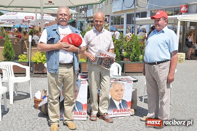 Zdjęcie w galerii na portalu naszraciborz.pl: Poseł Mularczyk agitował w Raciborzu wiadomości z regionu