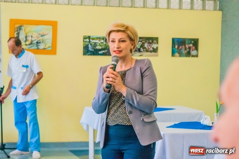 Zdjęcie w galerii na portalu naszraciborz.pl: DPS Złota Jesień zorganizował Dzień Otwarty wiadomości z regionu