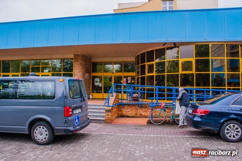 Zdjęcie w galerii na portalu naszraciborz.pl: DPS Złota Jesień zorganizował Dzień Otwarty wiadomości z regionu