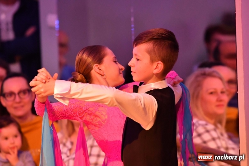 Zdjęcie w galerii na portalu naszraciborz.pl: Wiosenny taneczny pląs w MDK [FOTO] wiadomości z regionu