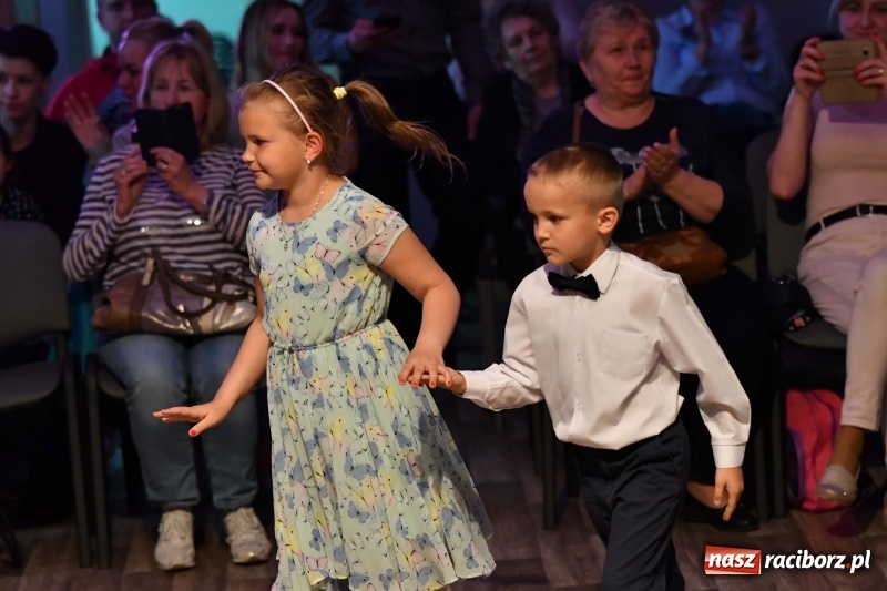 Zdjęcie w galerii na portalu naszraciborz.pl: Wiosenny taneczny pląs w MDK [FOTO] wiadomości z regionu