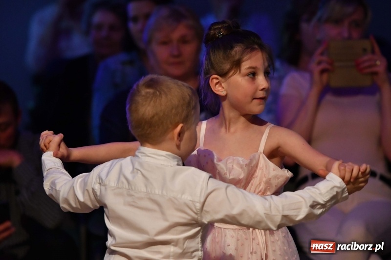 Zdjęcie w galerii na portalu naszraciborz.pl: Wiosenny taneczny pląs w MDK [FOTO] wiadomości z regionu
