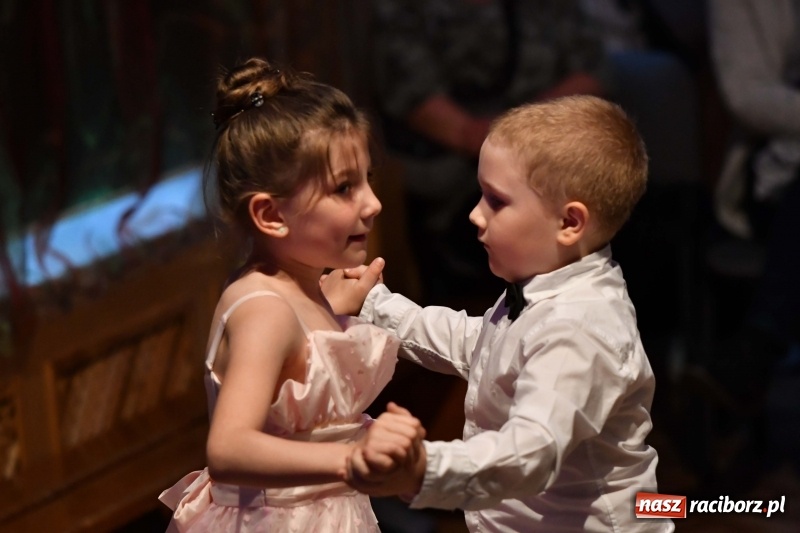 Zdjęcie w galerii na portalu naszraciborz.pl: Wiosenny taneczny pląs w MDK [FOTO] wiadomości z regionu