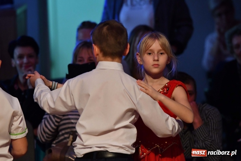 Zdjęcie w galerii na portalu naszraciborz.pl: Wiosenny taneczny pląs w MDK [FOTO] wiadomości z regionu