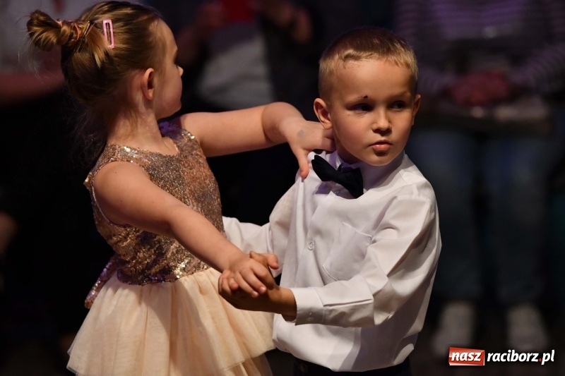 Zdjęcie w galerii na portalu naszraciborz.pl: Wiosenny taneczny pląs w MDK [FOTO] wiadomości z regionu