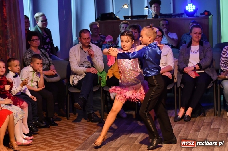 Zdjęcie w galerii na portalu naszraciborz.pl: Wiosenny taneczny pląs w MDK [FOTO] wiadomości z regionu