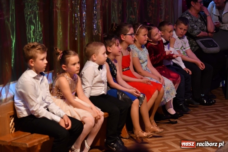 Zdjęcie w galerii na portalu naszraciborz.pl: Wiosenny taneczny pląs w MDK [FOTO] wiadomości z regionu