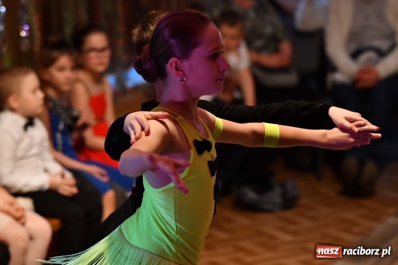 Zdjęcie w galerii na portalu naszraciborz.pl: Wiosenny taneczny pląs w MDK [FOTO] wiadomości z regionu