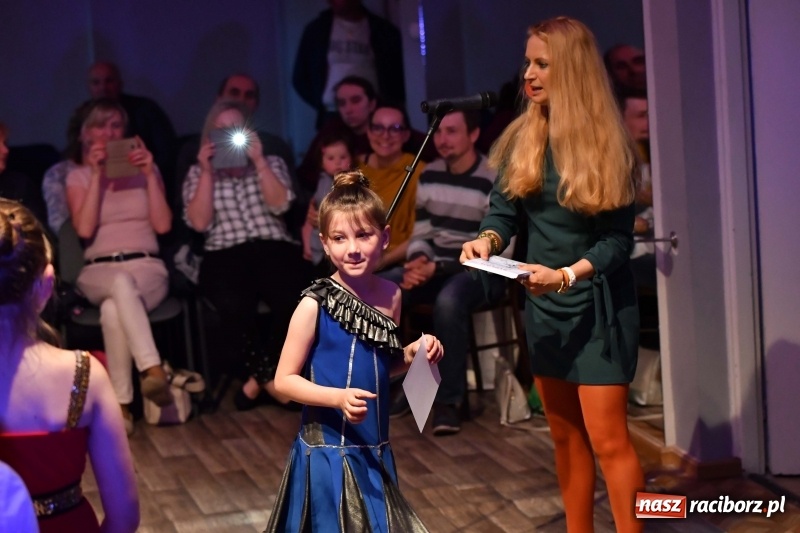 Zdjęcie w galerii na portalu naszraciborz.pl: Wiosenny taneczny pląs w MDK [FOTO] wiadomości z regionu