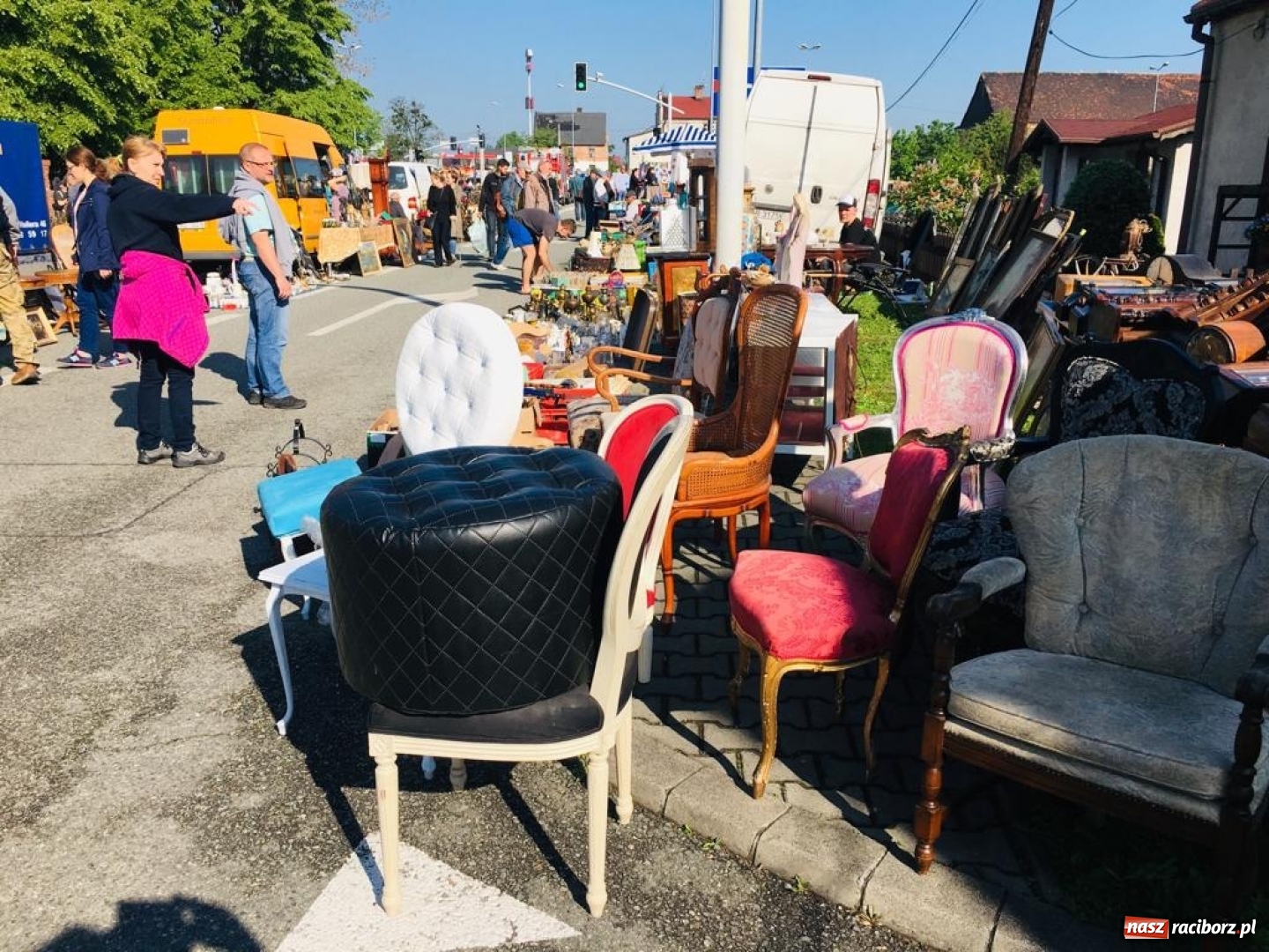 Zdjęcie w galerii na portalu naszraciborz.pl: Ruszył dwudniowy jarmark w Chałupkach  wiadomości z regionu