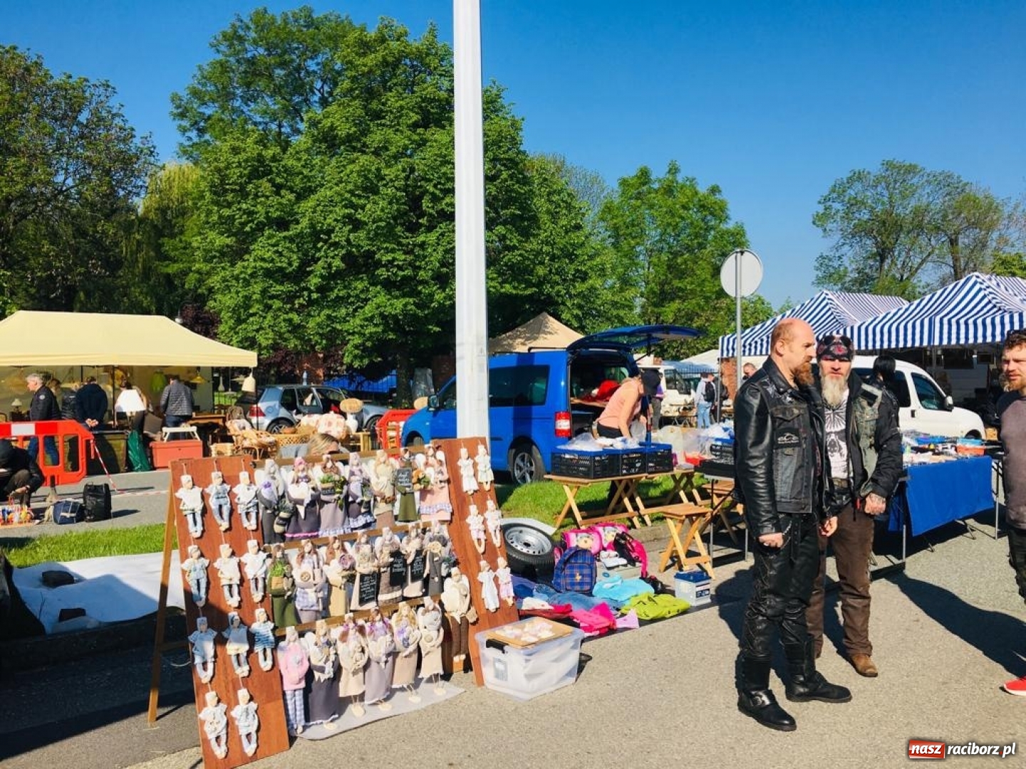 Zdjęcie w galerii na portalu naszraciborz.pl: Ruszył dwudniowy jarmark w Chałupkach  wiadomości z regionu