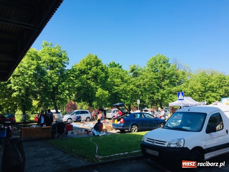 Zdjęcie w galerii na portalu naszraciborz.pl: Ruszył dwudniowy jarmark w Chałupkach  wiadomości z regionu