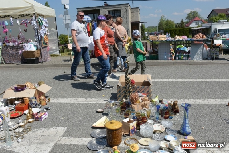 Zdjęcie w galerii na portalu naszraciborz.pl: Ruszył dwudniowy jarmark w Chałupkach  wiadomości z regionu