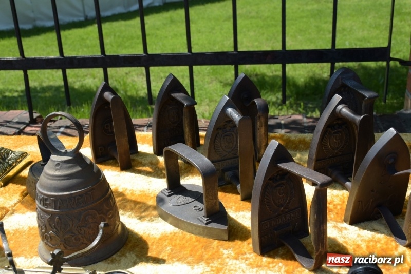 Zdjęcie w galerii na portalu naszraciborz.pl: Ruszył dwudniowy jarmark w Chałupkach  wiadomości z regionu