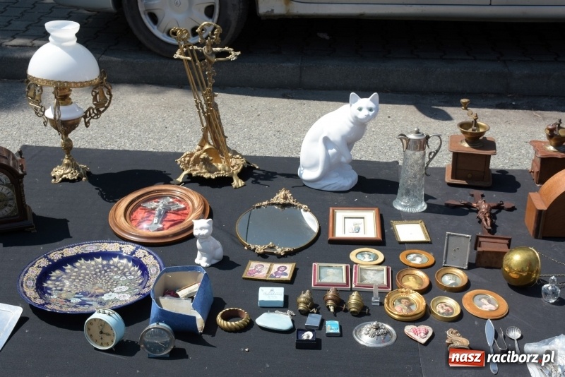 Zdjęcie w galerii na portalu naszraciborz.pl: Ruszył dwudniowy jarmark w Chałupkach  wiadomości z regionu