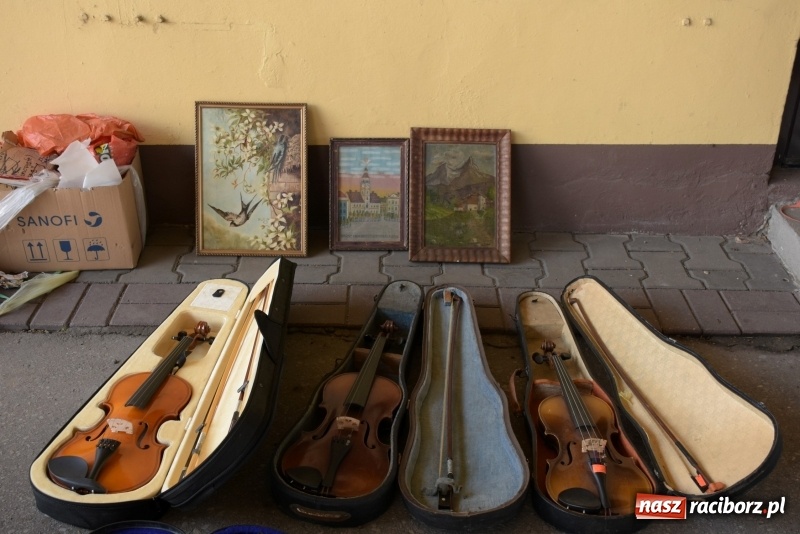 Zdjęcie w galerii na portalu naszraciborz.pl: Ruszył dwudniowy jarmark w Chałupkach  wiadomości z regionu