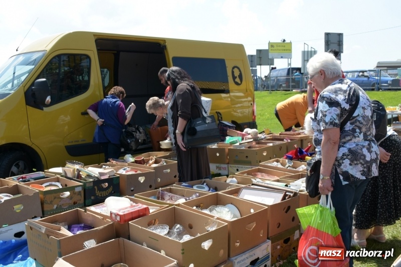 Zdjęcie w galerii na portalu naszraciborz.pl: Ruszył dwudniowy jarmark w Chałupkach  wiadomości z regionu