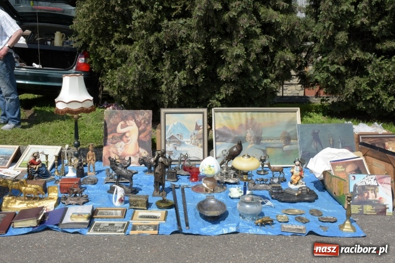 Zdjęcie w galerii na portalu naszraciborz.pl: Ruszył dwudniowy jarmark w Chałupkach  wiadomości z regionu