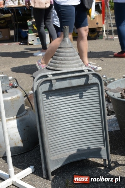 Zdjęcie w galerii na portalu naszraciborz.pl: Ruszył dwudniowy jarmark w Chałupkach  wiadomości z regionu