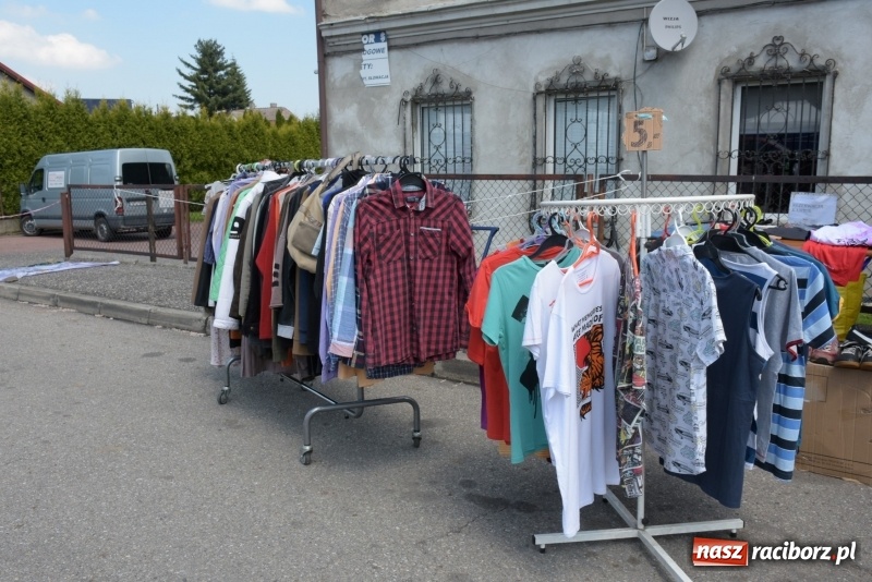 Zdjęcie w galerii na portalu naszraciborz.pl: Ruszył dwudniowy jarmark w Chałupkach  wiadomości z regionu