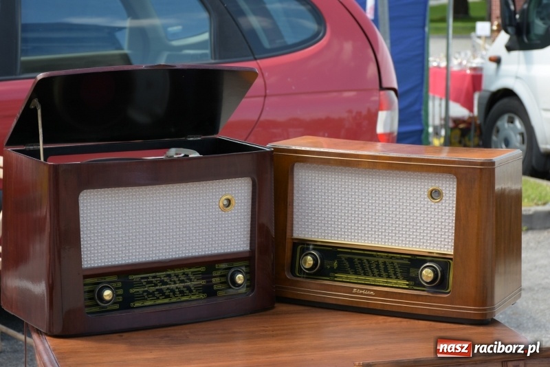 Zdjęcie w galerii na portalu naszraciborz.pl: Ruszył dwudniowy jarmark w Chałupkach  wiadomości z regionu