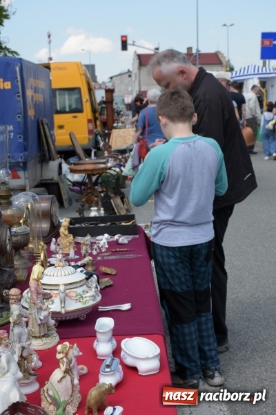 Zdjęcie w galerii na portalu naszraciborz.pl: Ruszył dwudniowy jarmark w Chałupkach  wiadomości z regionu