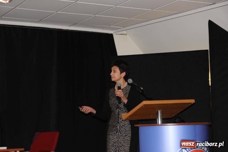 Zdjęcie w galerii na portalu naszraciborz.pl: 100-lecie służb sanitarnych w Polsce. Konferencja na zamku wiadomości z regionu