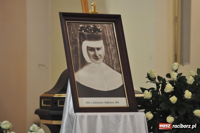 Zdjęcie w galerii na portalu naszraciborz.pl: Oblubienica Krzyża. Zakończył się diecezjalny proces beatyfikacyjny zakonnicy z Raciborza-Brzezia [FOTO i WIDEO] wiadomości z regionu