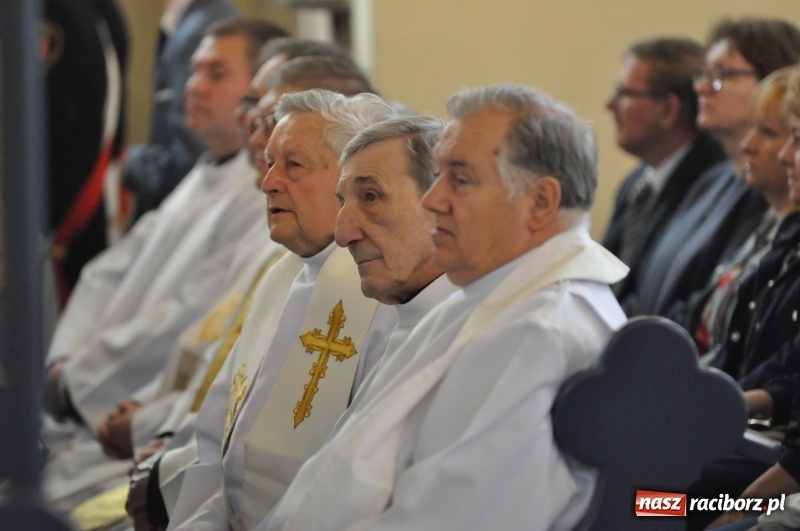 Zdjęcie w galerii na portalu naszraciborz.pl: Oblubienica Krzyża. Zakończył się diecezjalny proces beatyfikacyjny zakonnicy z Raciborza-Brzezia [FOTO i WIDEO] wiadomości z regionu