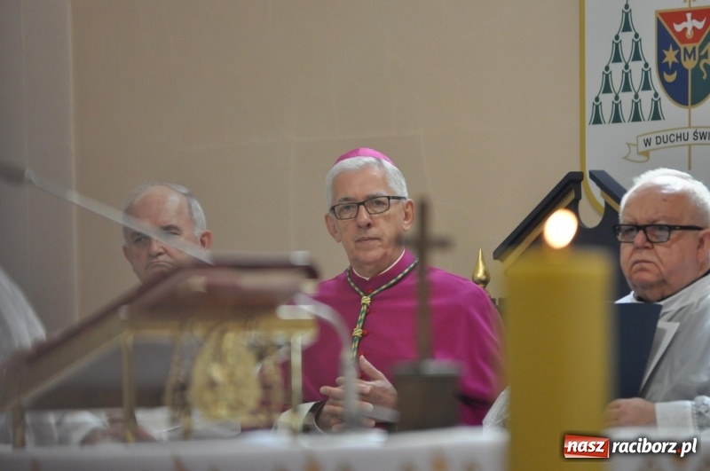 Zdjęcie w galerii na portalu naszraciborz.pl: Oblubienica Krzyża. Zakończył się diecezjalny proces beatyfikacyjny zakonnicy z Raciborza-Brzezia [FOTO i WIDEO] wiadomości z regionu