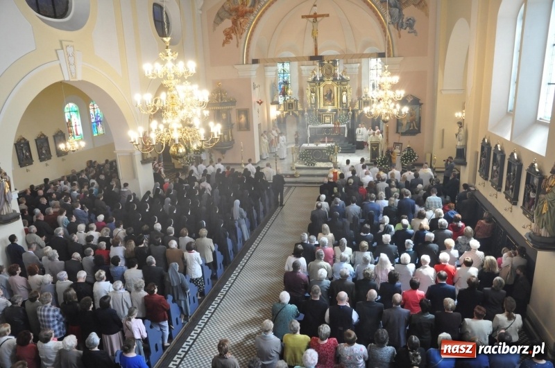 Zdjęcie w galerii na portalu naszraciborz.pl: Oblubienica Krzyża. Zakończył się diecezjalny proces beatyfikacyjny zakonnicy z Raciborza-Brzezia [FOTO i WIDEO] wiadomości z regionu