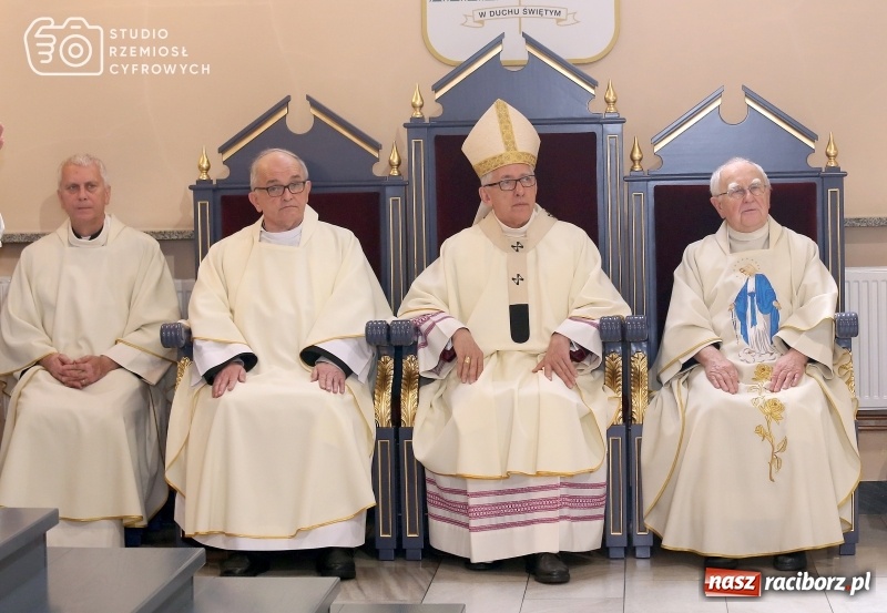 Zdjęcie w galerii na portalu naszraciborz.pl: Oblubienica Krzyża. Zakończył się diecezjalny proces beatyfikacyjny zakonnicy z Raciborza-Brzezia [FOTO i WIDEO] wiadomości z regionu
