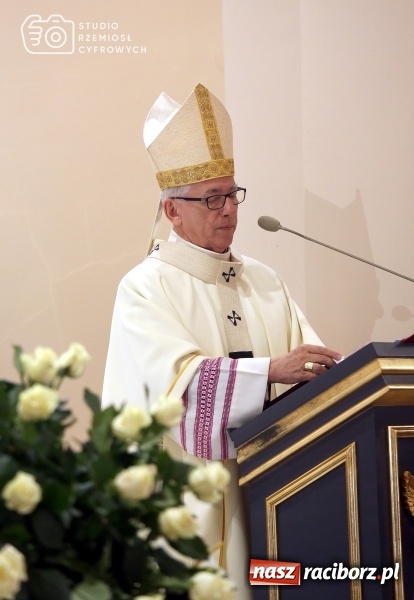 Zdjęcie w galerii na portalu naszraciborz.pl: Oblubienica Krzyża. Zakończył się diecezjalny proces beatyfikacyjny zakonnicy z Raciborza-Brzezia [FOTO i WIDEO] wiadomości z regionu